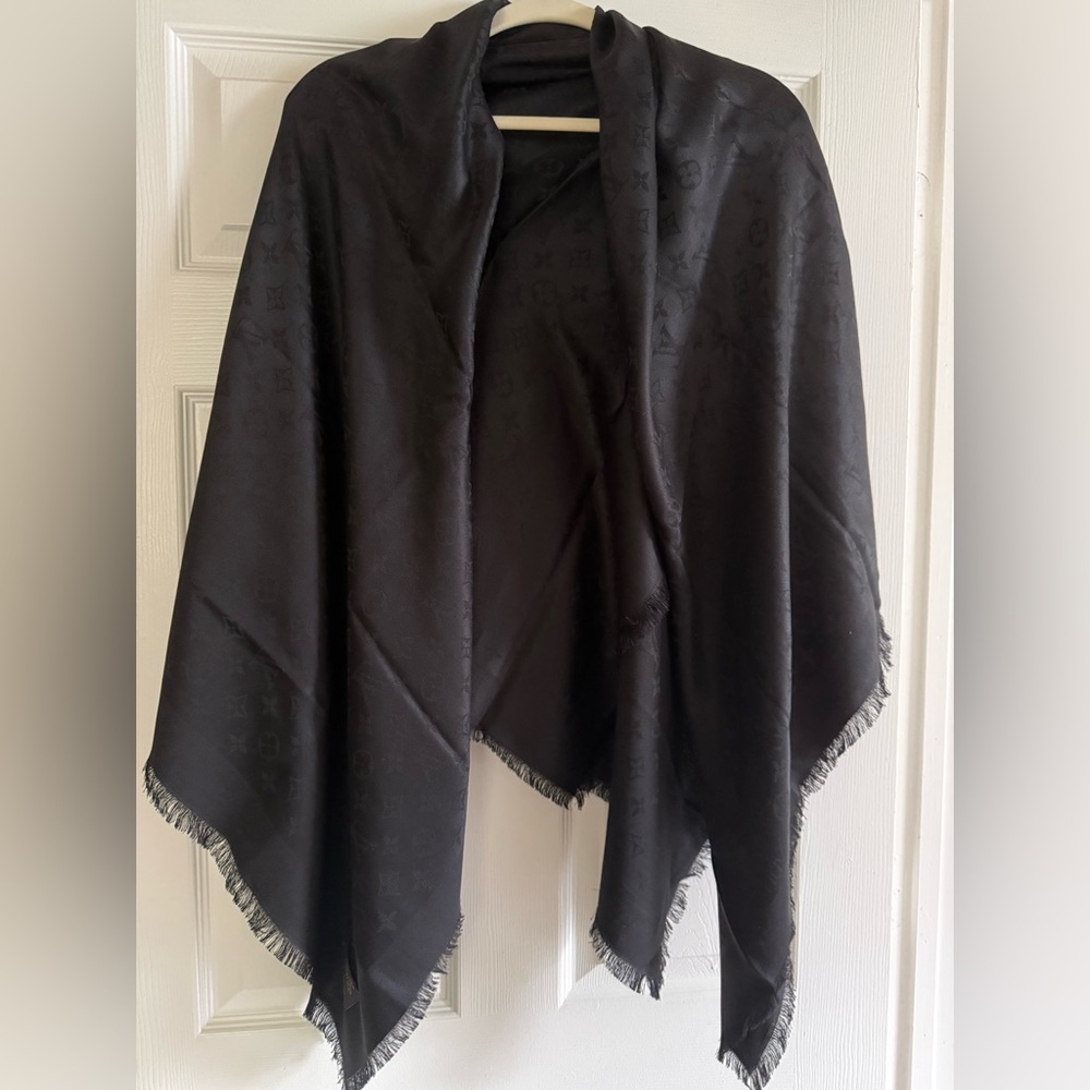 Louis Vuitton Classic Monogram Silk/Wool Scarf - Black